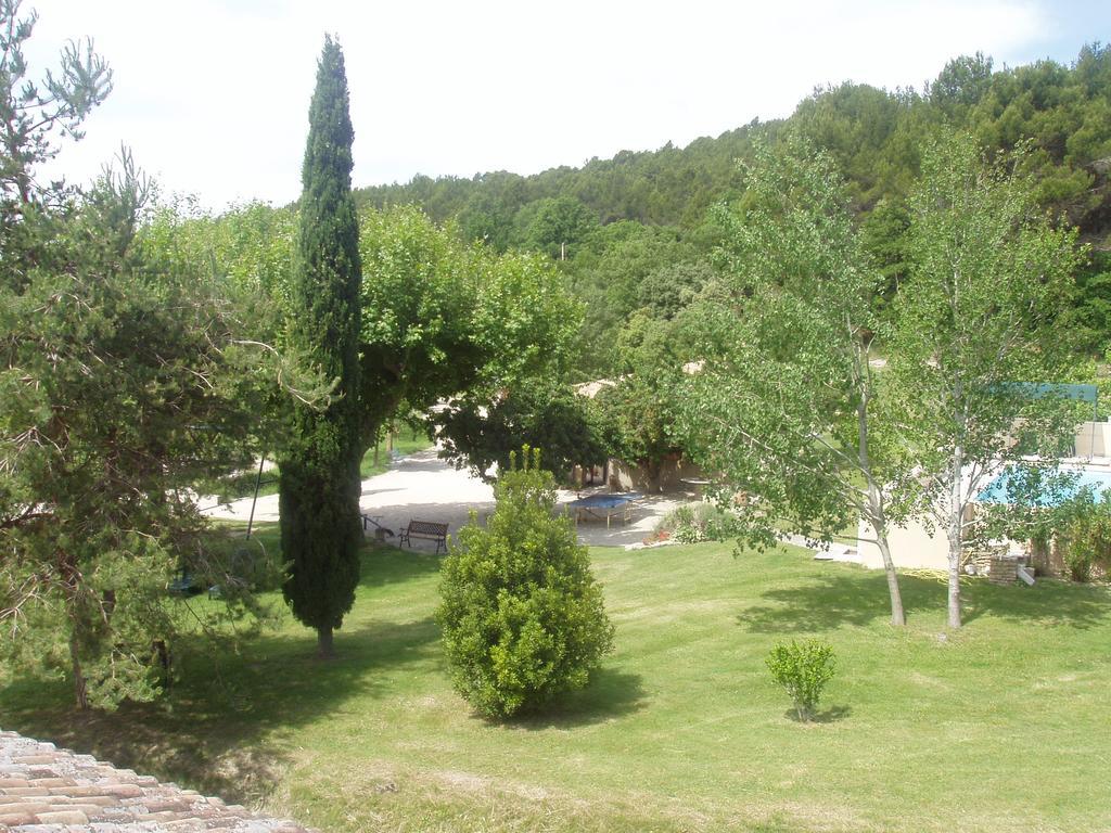 B&B Les Argiles Mérindol Δωμάτιο φωτογραφία